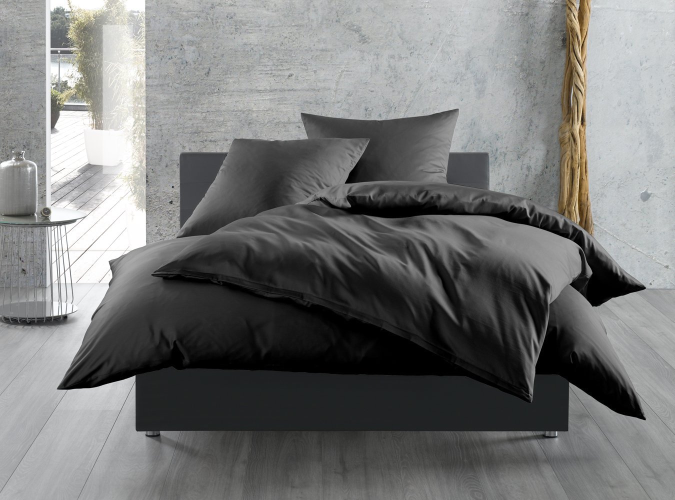Bettwaesche-mit-Stil Mako-Satin / Baumwollsatin Bettwäsche 155x220 uni /  einfarbig schwarz